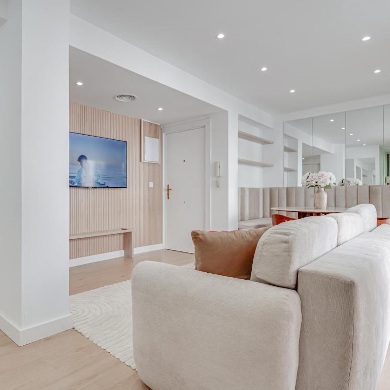 Marbella Center Boulevard Appartement - Apartment with Sea View - 1