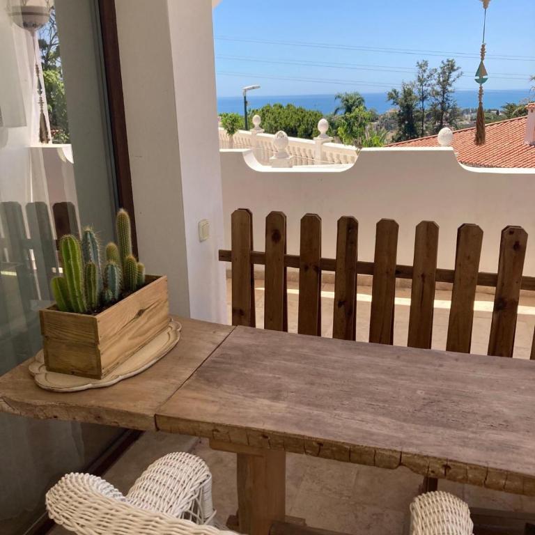 Habitación amplia y tranquila con baño privado en piso compartido - Apartamento de 1 dormitorio - 36