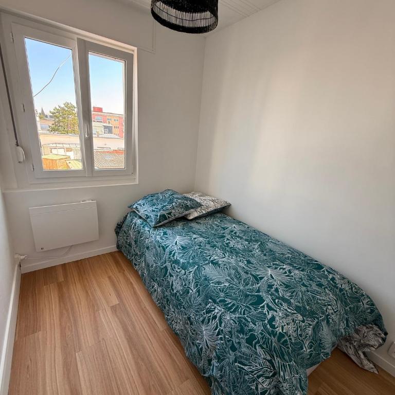 Appartement spacieux rénové, vue mer - 2 chambres - Apartment mit 2 Schlafzimmern - 9
