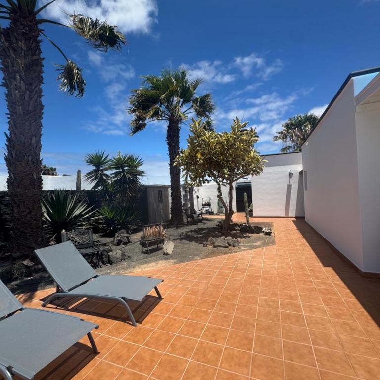 Villa Sarah - Three-Bedroom Villa - 25