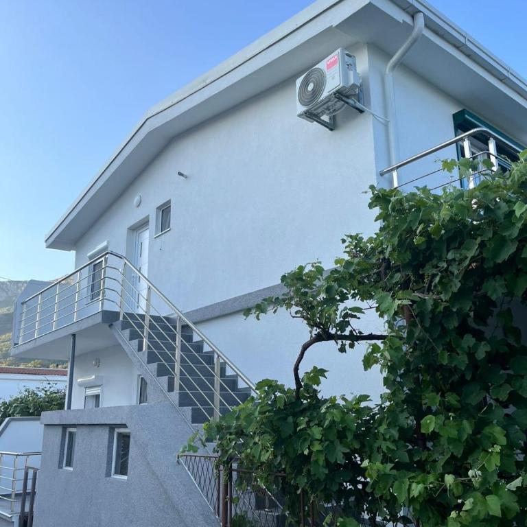 Deskos sea house in Sutomore I floor - Apartman - 2