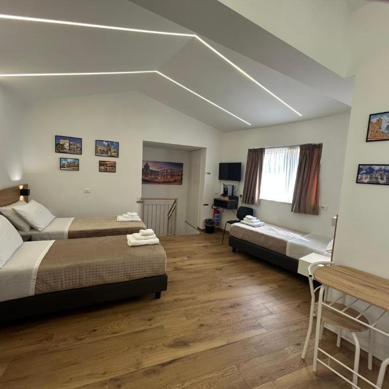 Palermo Centro Affittacamere Spina - Triple Room with Terrace - 12