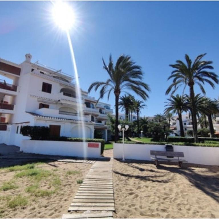 Apto. en Urbanización Albatros con salida a playa - Bungalow con vistas al jardín - 19