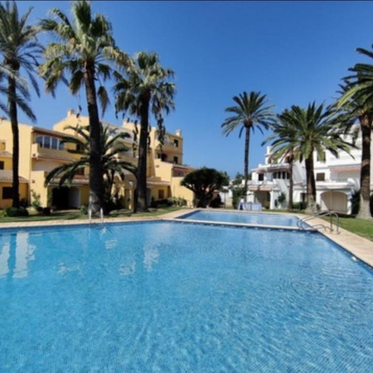 Apto. en Urbanización Albatros con salida a playa - Bungalow con vistas al jardín - 22