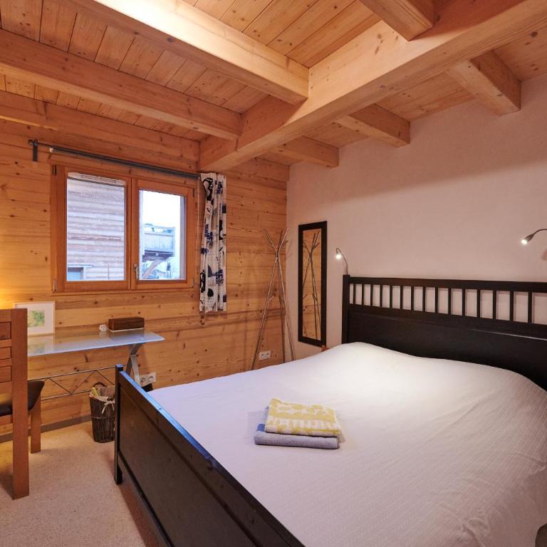 La Case à Kio - Chambre Lit Queen-Size avec Salle de Bains Commune - 24