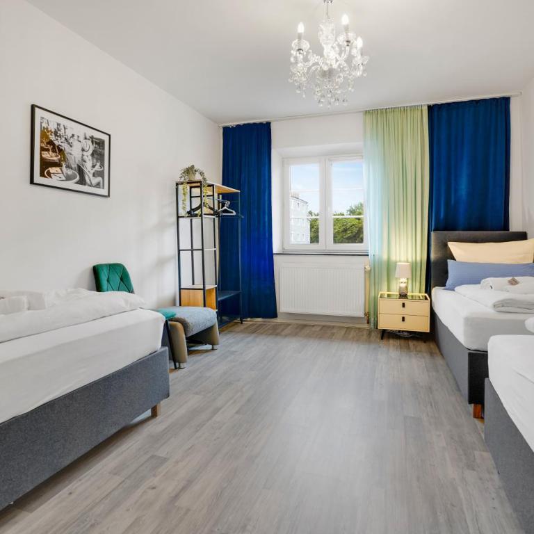 KATIES Apartments Augsburg I Zentral I 4 Zimmer I 7 Personen I 2x Parken I Nintendo Switch I DisneyPlus I E-Kamin - Appartamento con 3 Camere da Letto - 16