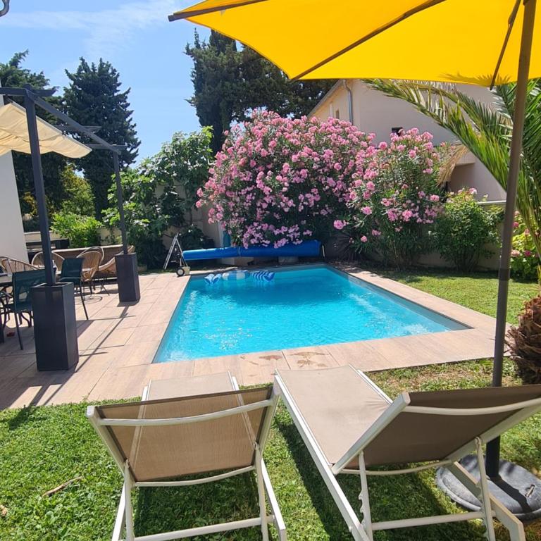 Villa KAMARO - Two-Bedroom Villa - 1