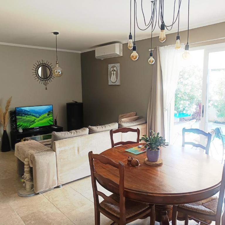 Villa KAMARO - Two-Bedroom Villa - 13