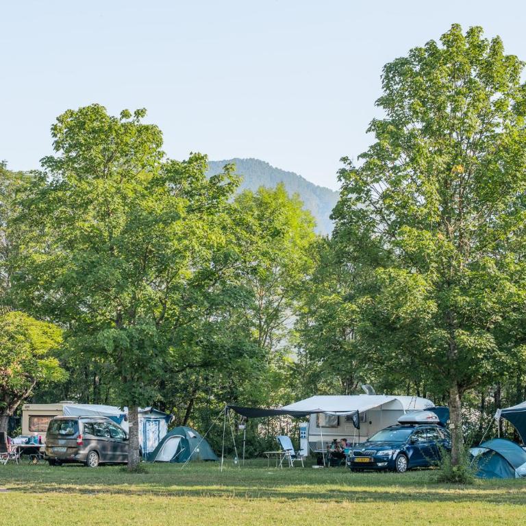 Camping Onlycamp De Chamarges - Empty Pitch - 5