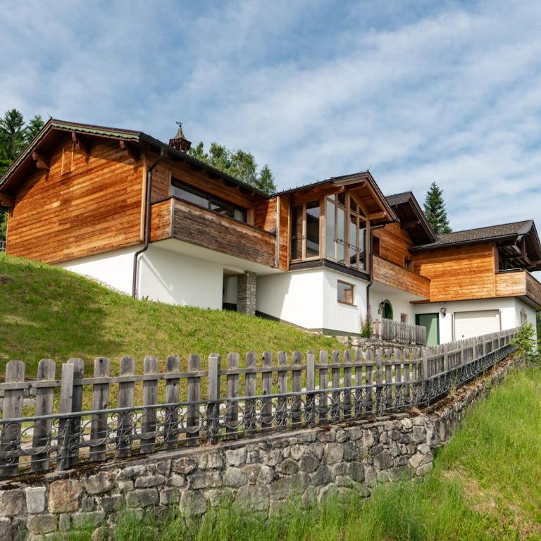 Ski In/Ski Out Ferienhaus Berghof by Schladmingurlaub - Apartment mit Blick auf die Berge - 1