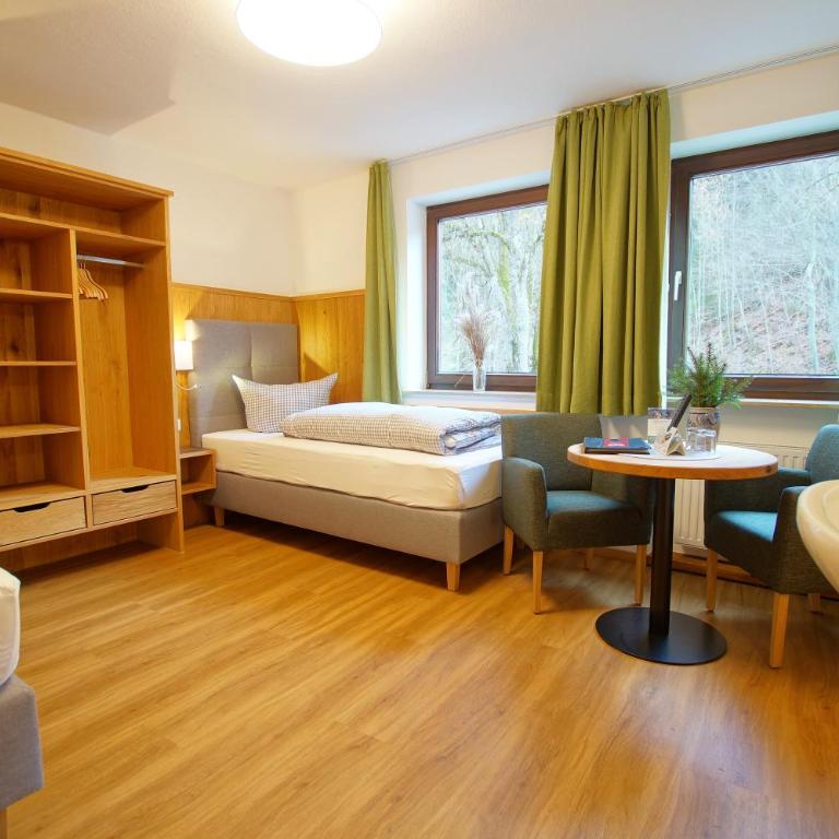 Hotel Waldmann - Vierbettzimmer - 3