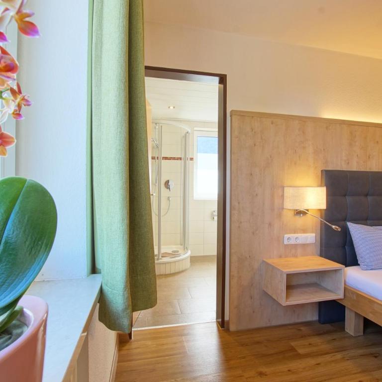 Hotel Waldmann - Großes Doppelzimmer - 3