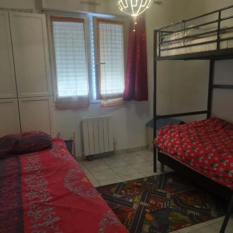 Petite maison du samedi au samedi - Maison 2 Chambres - 12