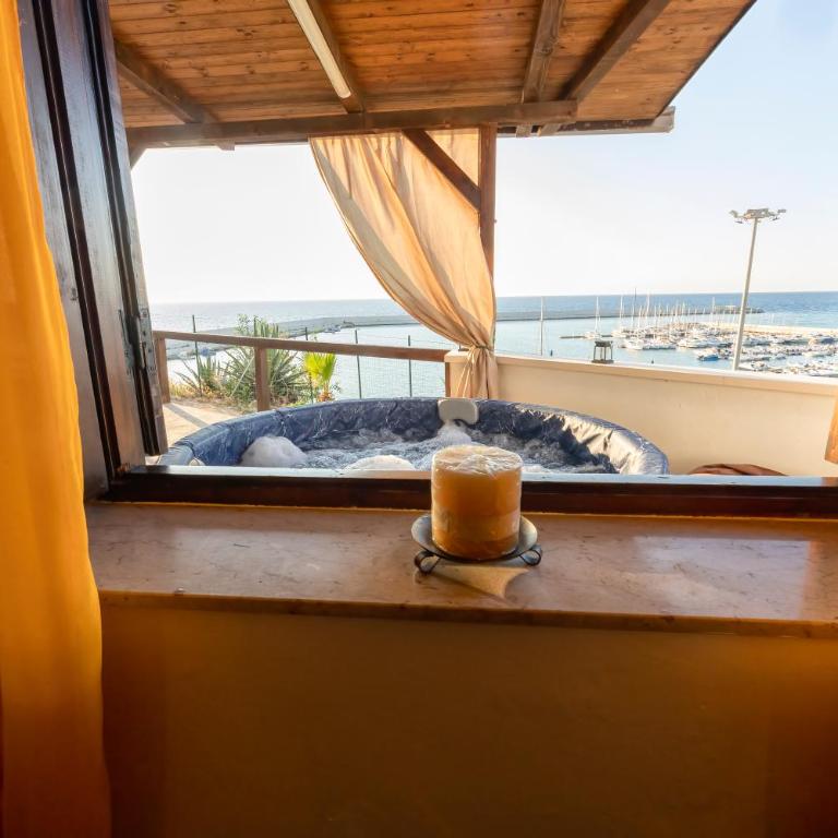 Baia Marina Suite with private jacuzzi - Villa con 2 Camere da Letto - 9
