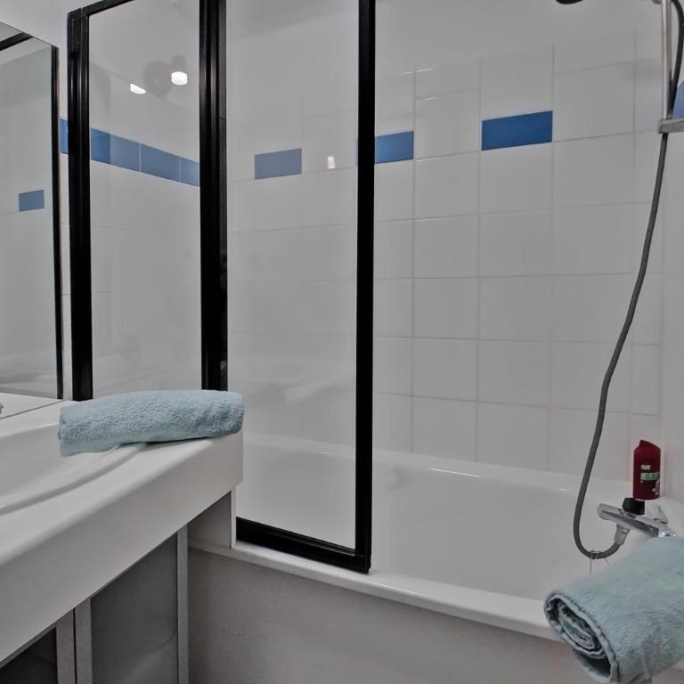 Petit cocon à Charpennes - One-Bedroom Apartment - 11