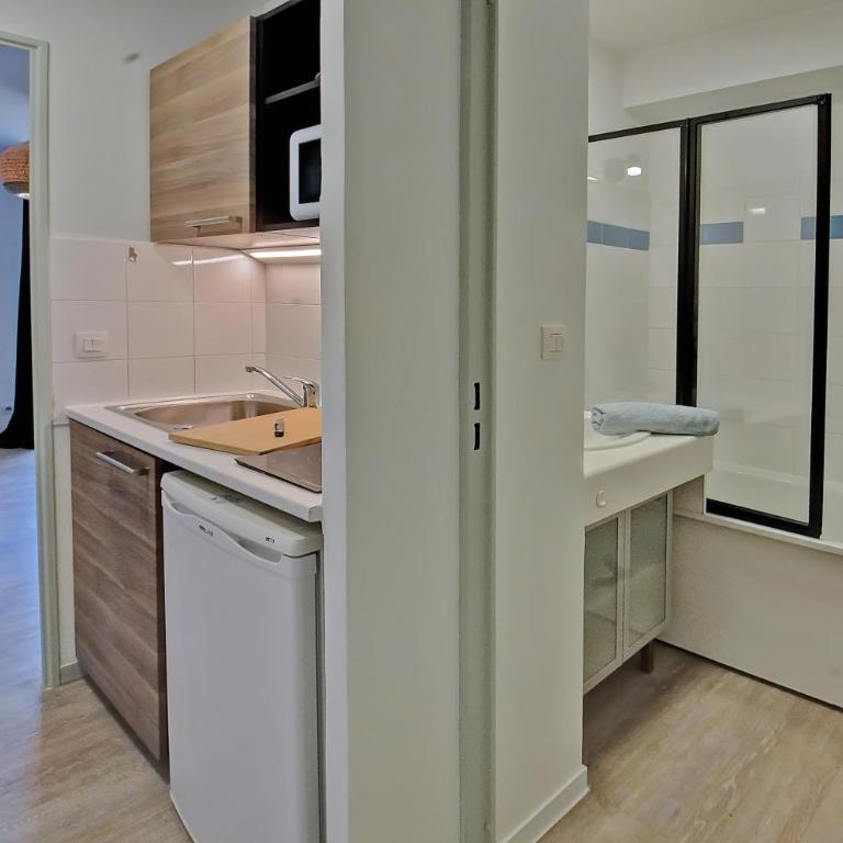 Petit cocon à Charpennes - One-Bedroom Apartment - 2