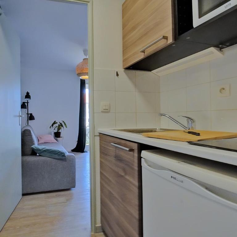Petit cocon à Charpennes - One-Bedroom Apartment - 14