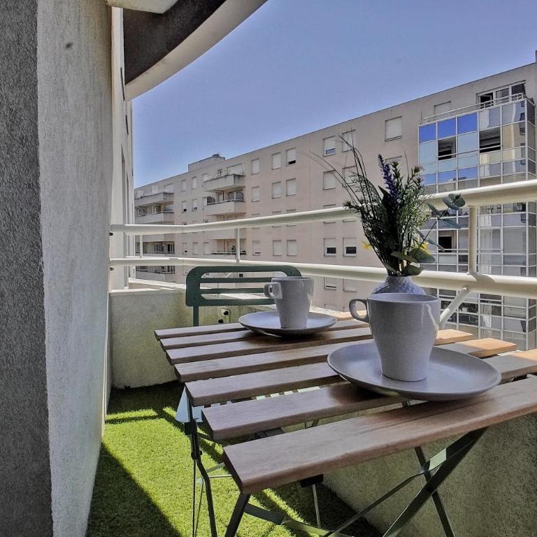 Petit cocon à Charpennes - One-Bedroom Apartment - 21