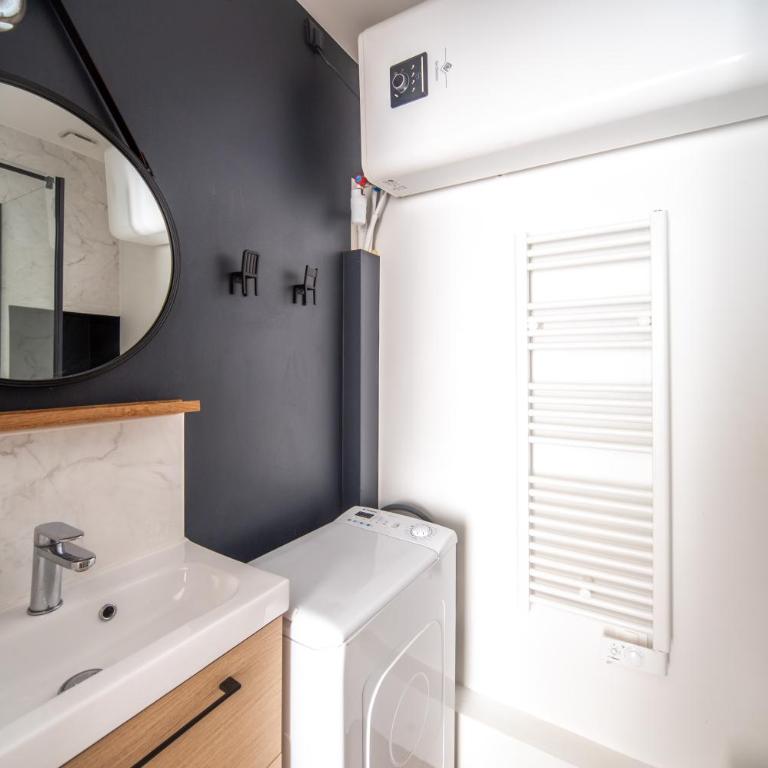 Studio de la Fontaine Chaude - Classé 2 étoiles - Centre Historique - Appartement 1 Chambre - 5