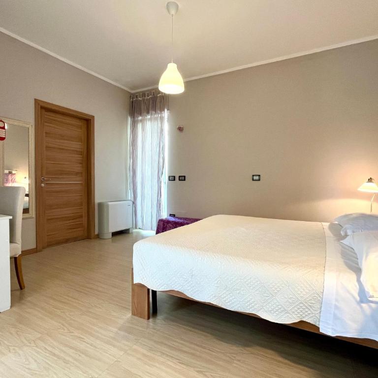 Eremes Rooms & Apartments - Chambre Triple - 1