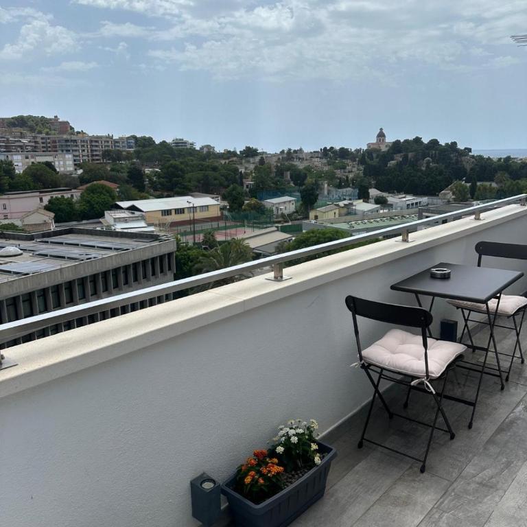 18 Dante Luxury Suites - Camera Queen con Vasca Idromassaggio - 44