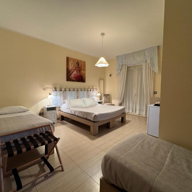 Eremes Rooms & Apartments - Chambre Triple - 4