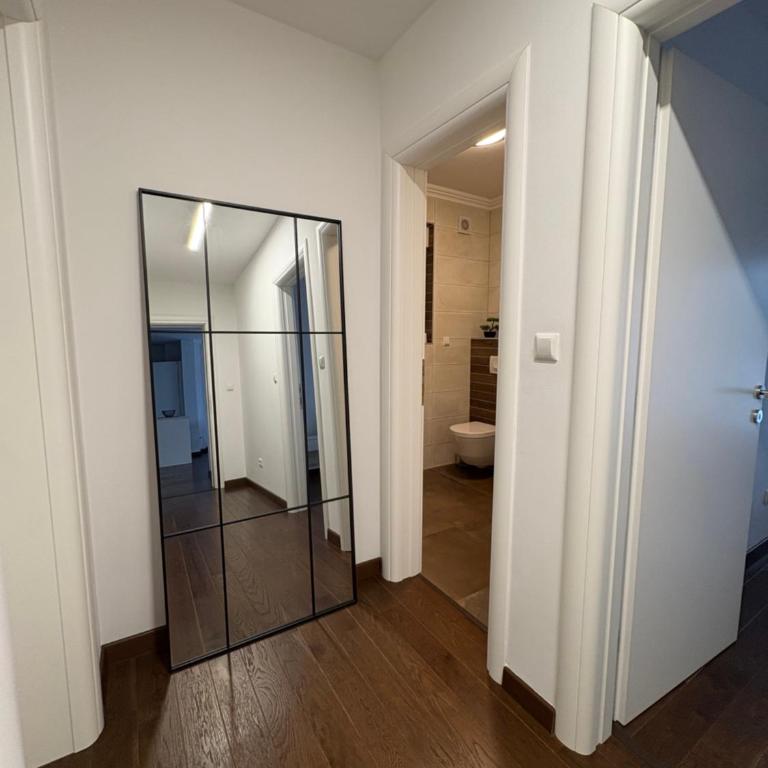 Apartment Alma - Two-Bedroom Apartment - 12