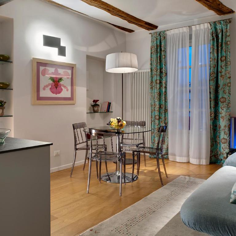 Piazza Vittorio Suites - Appartamento con 1 Camera da Letto e Balcone - 2