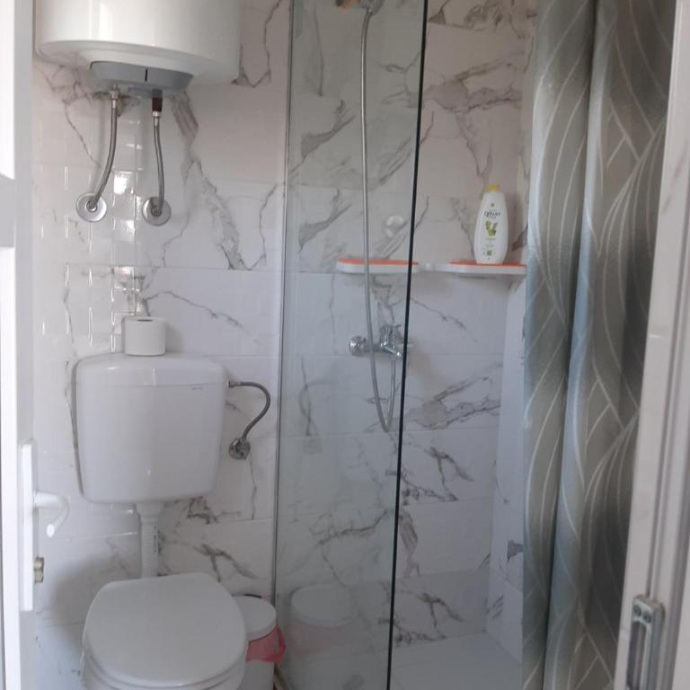 Cozzy apartment near the Aiport Podgorica - One-Bedroom Apartment - 21