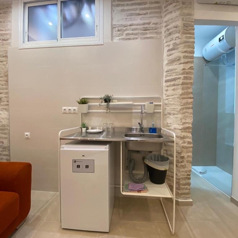 Cervantes Suites OnlyMalaga - Habitación Doble con baño privado - 11
