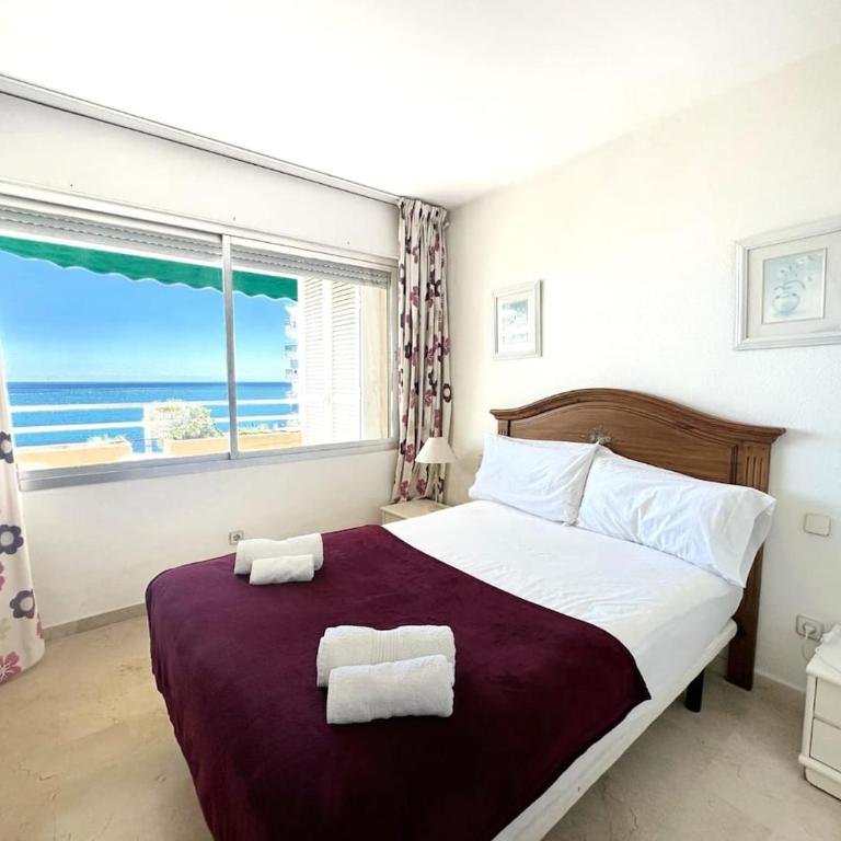 Beachfront Apt with pool & parking - Apartamento de 2 dormitorios - 9