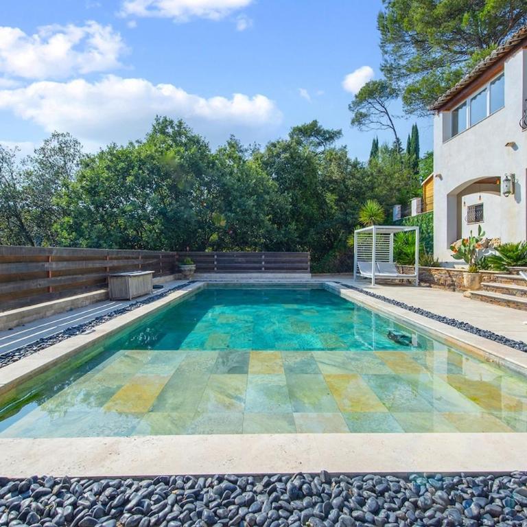 Villa Athéna - Jacuzzi Pool Pétanque - LeBooker - Villa 3 Chambres - 9