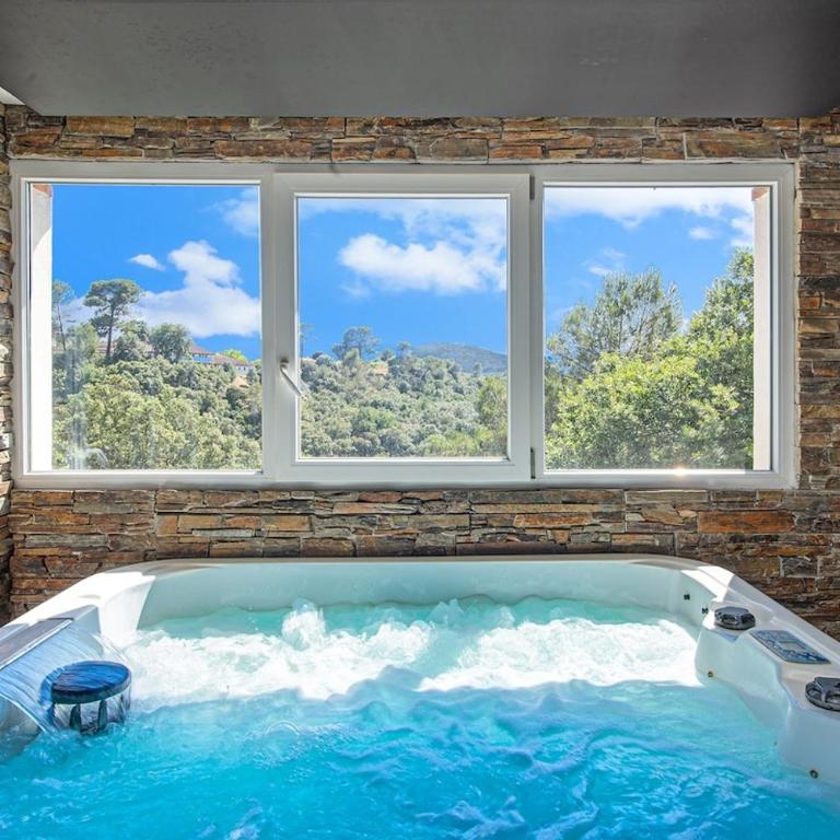 Villa Athéna - Jacuzzi Pool Pétanque - LeBooker - Villa 3 Chambres - 12