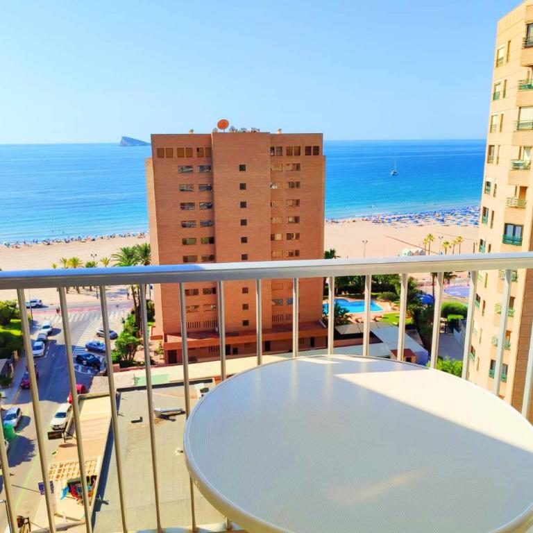 Eolo Beach Benidorm - Apartamento de 2 dormitorios con terraza y vistas al mar - 4