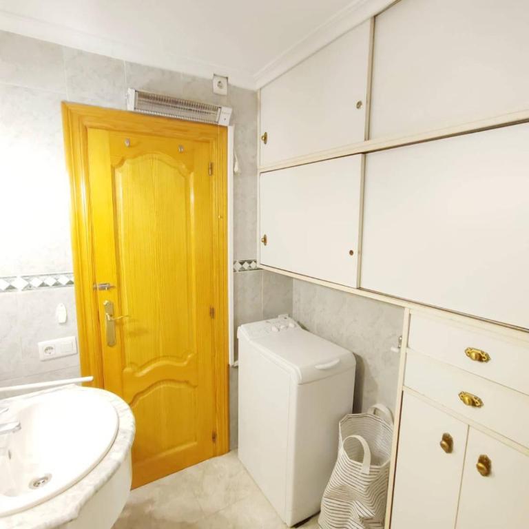 Eolo Beach Benidorm - Apartamento de 2 dormitorios con terraza y vistas al mar - 25