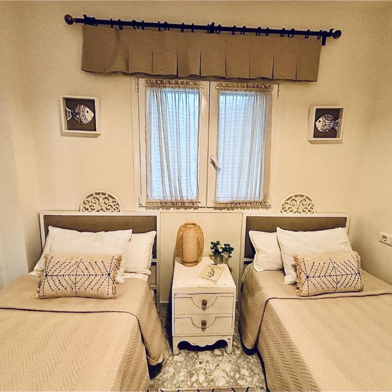 Playa Rocio calm beachfront apartment- 2bdr - Two-Bedroom Apartment - Oceanfront - 18
