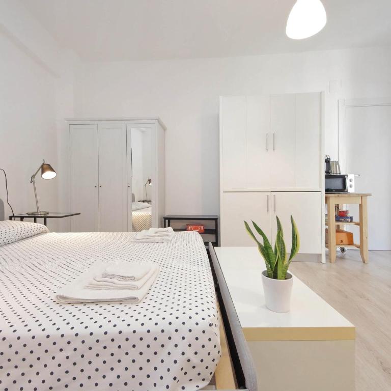 CasAchille Mini Studio - One-Bedroom Apartment - 23