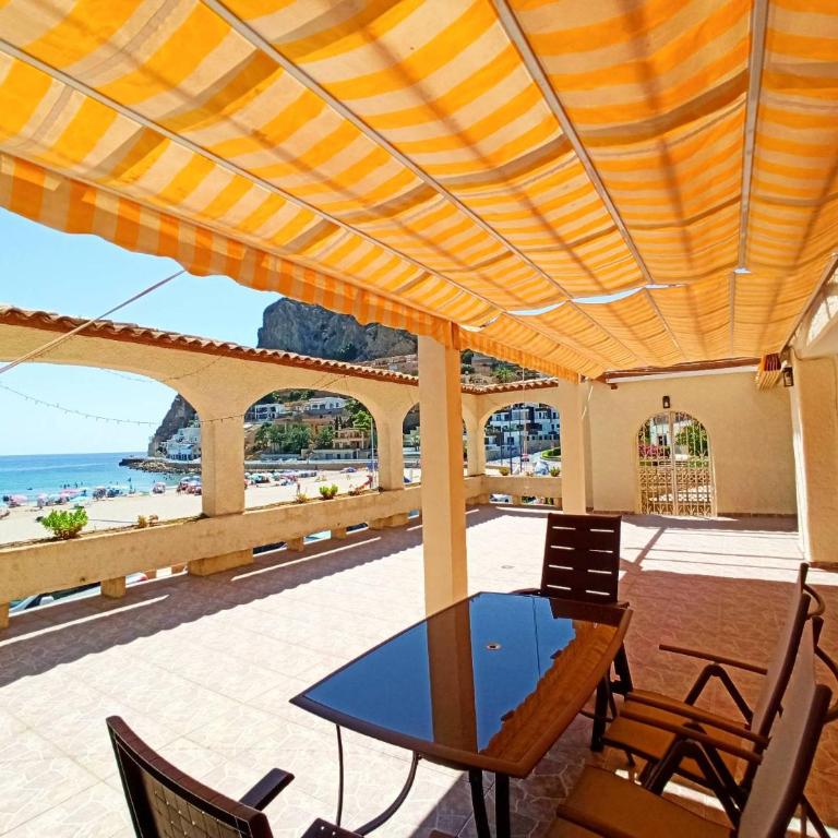 1º Línea Playa Poniente - Apartamento de 2 dormitorios - 1