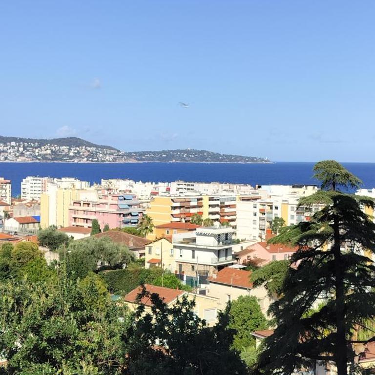 Appartement 3 chambres proche des plages - Appartement 3 Chambres - Vue sur Mer - 1