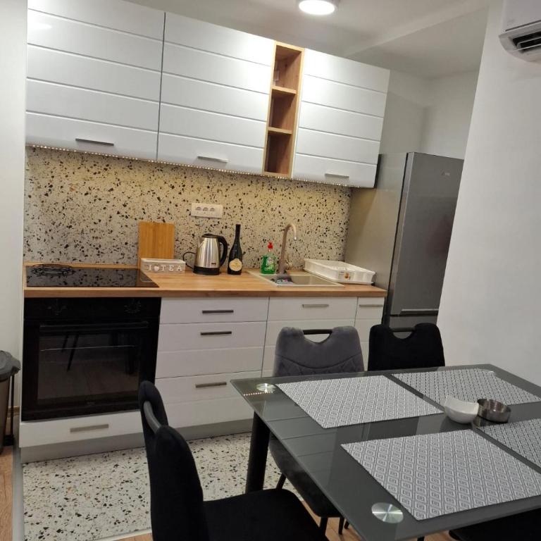 Vanja's Apartman - One-Bedroom Apartment - 11