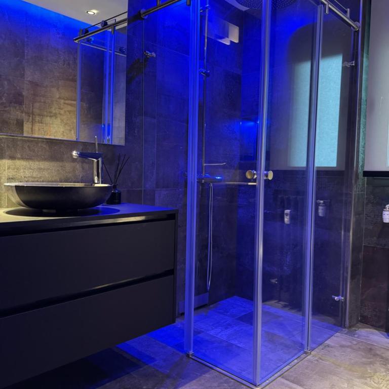 EscapadaBurgos, Bruma Obscuro, vivienda exclusiva en pleno centro de la ciudad - Apartamento de 2 dormitorios - 8