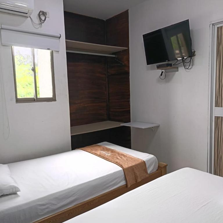 HOTEL d ROHI - Habitación Doble - 1 o 2 camas - 1