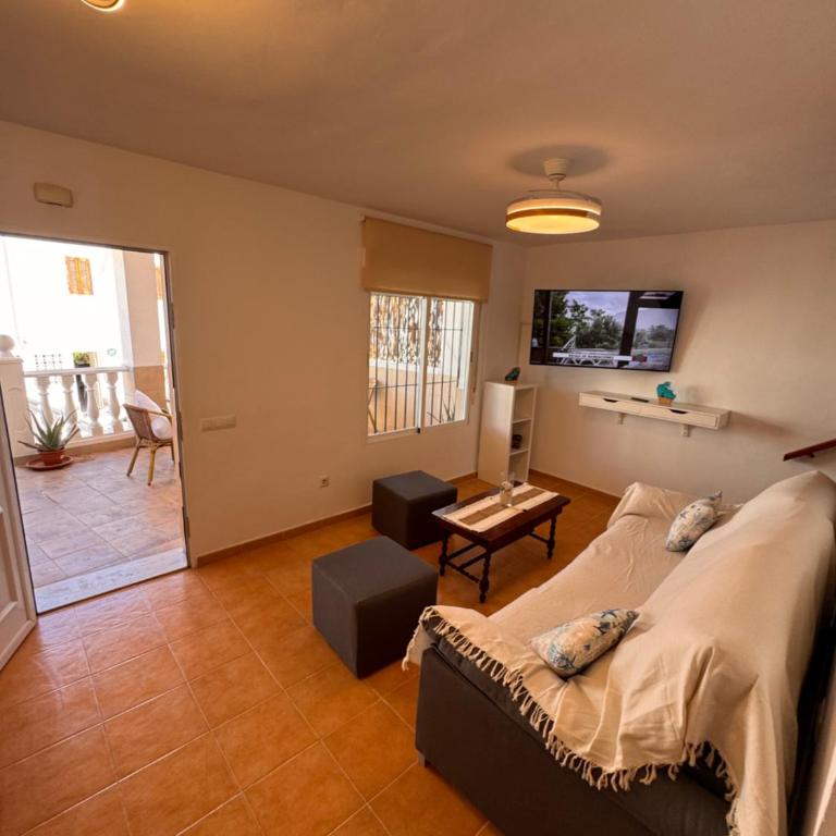 Casa de playa mediterránea, a metros de la playa - Casa Vacacional de 3 dormitorios - 33