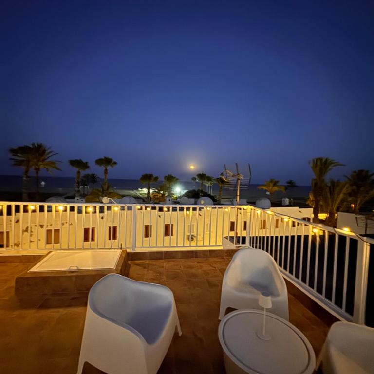Casa de playa mediterránea, a metros de la playa - Casa Vacacional de 3 dormitorios - 62