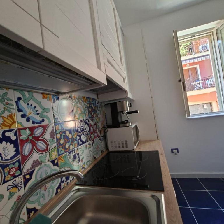 Bella Blu - Appartamento con 2 Camere da Letto - 5