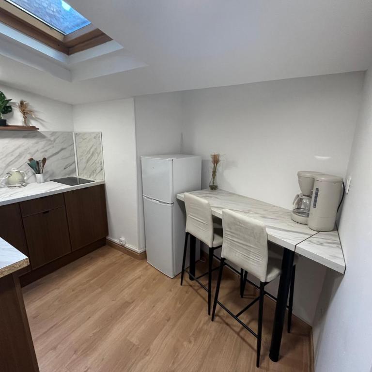 Studio cosy proche vieille ville - Appartamento con 1 Camera da Letto - 13