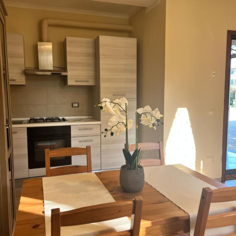 Appartamento Ortensia Lucca - Appartamento con 2 Camere da Letto - 3