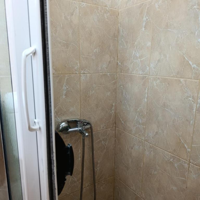 Villa Serenita - Dvokrevetna Soba sa Bračnim Krevetom i Balkonom - 8