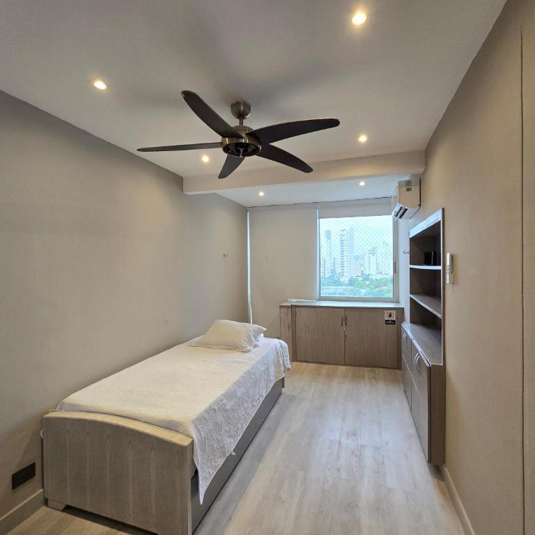 Moderno apartamento vista al mar y al lago piso 10 - Two-Bedroom Apartment - 7