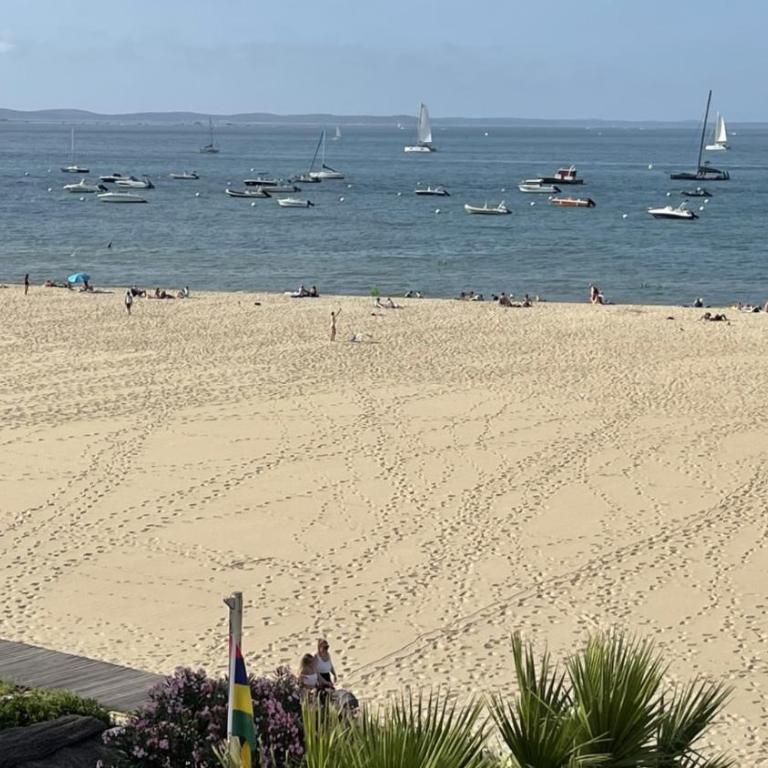 Première ligne - Vue mer exceptionnelle - Accès direct plage - Grand balcon - Parking privatif clos - Tout à pieds - Appartamento con 1 Camera da Letto e Vista Oceano - 24